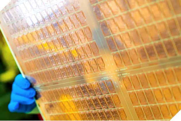 Kim cương nhân tạo và thuỷ tinh được dùng để chế tạo CPU nhanh nhất thế giới