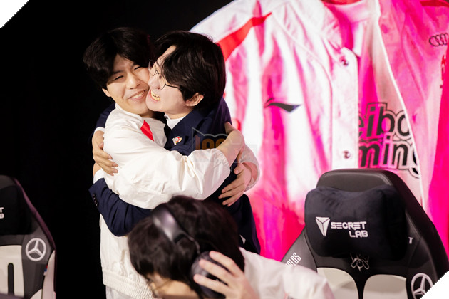 LMHT: Có một trang bị được sử dụng cả trăm lần trong CKTG 2023 nhưng Riot vẫn làm ngơ