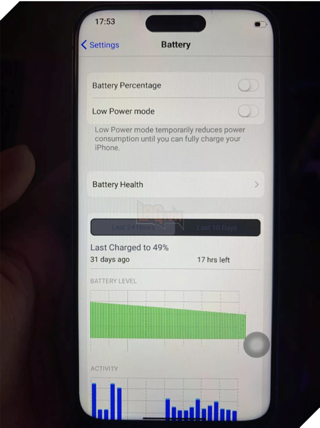 Đặt hàng qua Apple, người mua nhận được iPhone 15 Pro Max chạy hệ điều hành Android