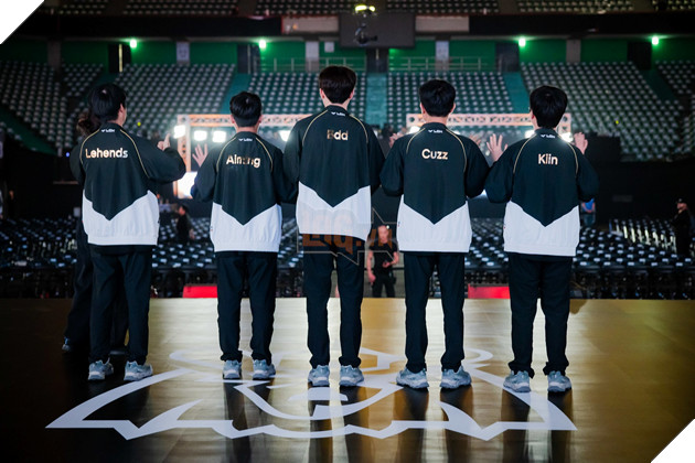 LMHT: Bất ngờ câu chuyện KT không được phép đấu tập với T1 tại CKTG 2023