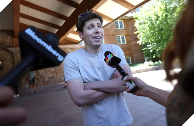 Lý do gì buộc OpenAI sa thải CEO Sam Altman?