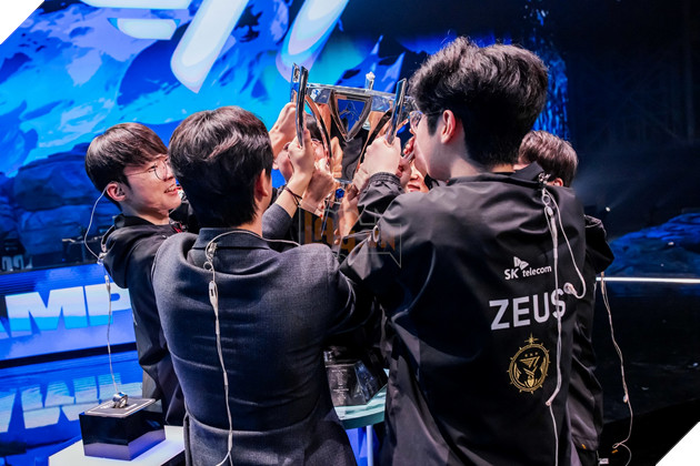 LMHT: Keria hé lộ lý do T1 quyết định không thi đấu theo meta