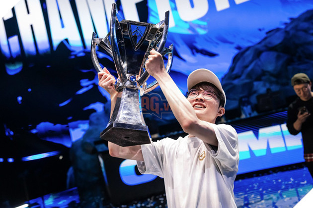 Thời kì đỉnh cao của Faker là khi nào?