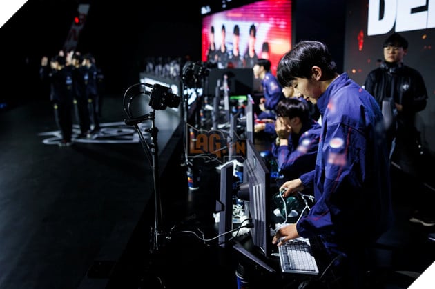 LMHT: JDG bất ngờ hé lộ một tính xấu của Knight khiến cho đội tuyển thất bại tại CKTG 2023