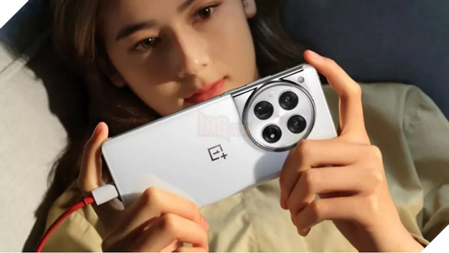 OnePlus 12 ra mắt tại Trung Quốc: Chip Snapdragon 8 Gen 3, 24 GB RAM