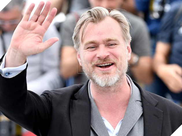 Christopher Nolan gọi thành công của Oppenheimer là sự điên rồ Nolanjpg_CWZI