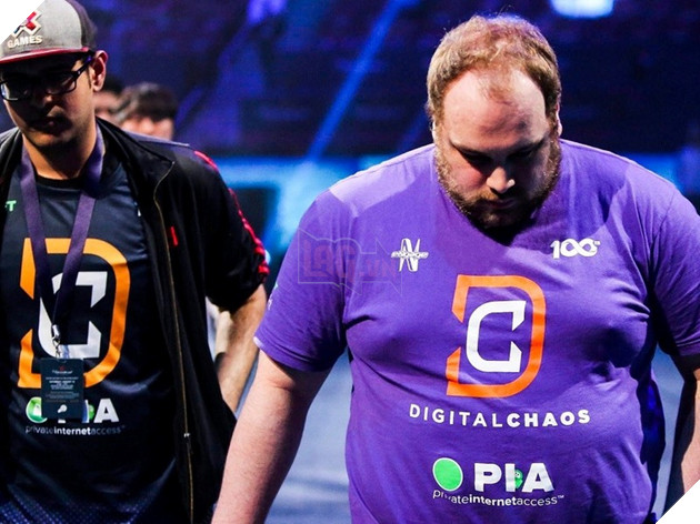 Cựu tuyển thủ DOTA 2 thua cả bot của LMHT