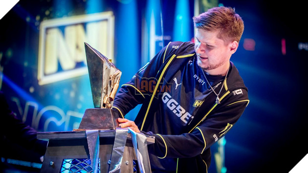 S1mple tin rằng mình sẽ thống trị Warzone nếu anh muốn, hoặc bất kì tựa game FPS nào khác S1mple_3_NEHY