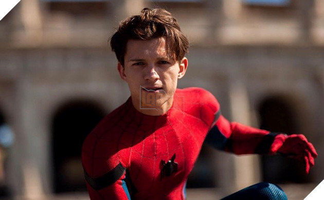 Màn nhầm lẫn gây đau thương khi phần thưởng của Tom Holland bị chuyển nhầm cho Tom Hollander 2