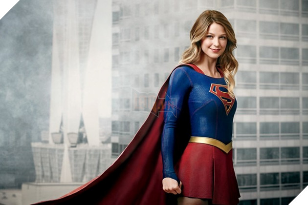 Nữ diễn viên mới thủ vai Supergirl khiến cộng đồng tranh cãi bàn tán về nhan sắc