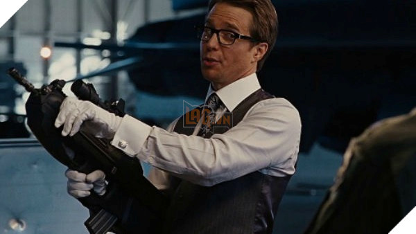 Hé lộ lý do Iron Man 2 có sự xuất hiện của phản diện Justin Hammer do Sam Rockwell thủ vai 3