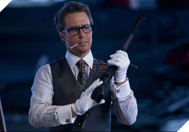 Hé lộ lý do Iron Man 2 có sự xuất hiện của phản diện Justin Hammer do Sam Rockwell thủ vai 2