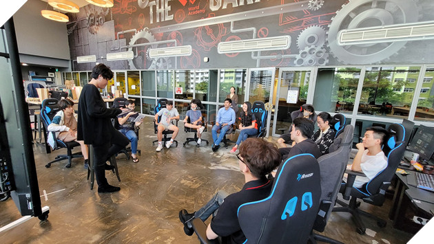 Team Flash hợp tác cùng Gen.G Global Academy tổ chức khóa đào tạo LMHT chuyên nghiệp đầu tiên tại Việt Nam 7