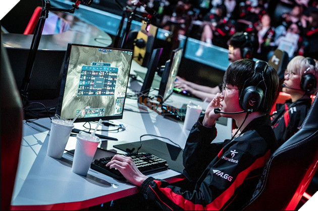 LMHT: DDoS lại một lần nữa tìm đến T1, cộng đồng chỉ trích mạnh Riot Games và LCK