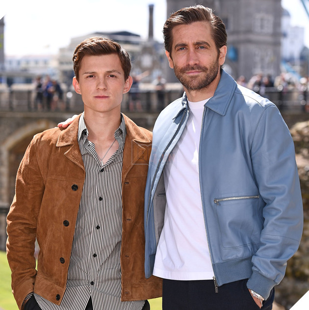 Tom Holland Kể Chuyện Đi Lại Khó Khăn Sau Buổi Tập Luyện Với Jake Gyllenhaal 3