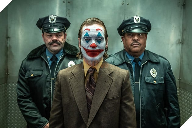 Đạo diễn Todd Phillips Giải Thích Cái Kết Của Phim Joker: Folie à Deux 2