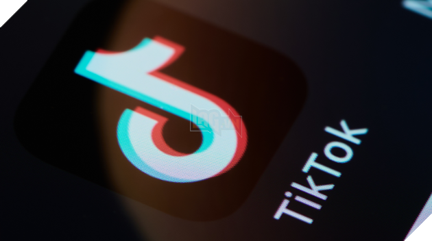 TikTok sa thải hàng trăm nhân viên để thay thế họ bằng AI