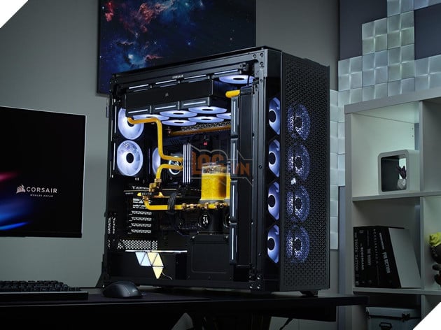 CORSAIR công bố case PC khổng lồ iCUE LINK 9000D RGB AIRFLOW Super-Tower