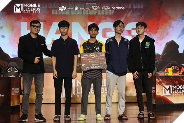 Mobile Legends Bang Bang: Legion Esports Hủy Diệt Đối Thủ, Lên Ngôi Giải Đấu VMC 2024 16