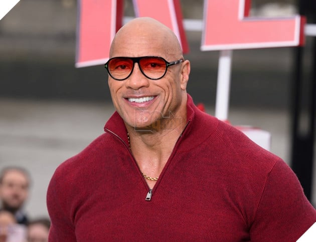 Dwayne Johnson Bàn Luận Về Các Cáo Buộc Làm Việc Thiếu Chuyên Nghiệp Của Anh Khi Đóng Phim Red One