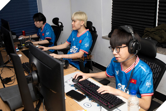 KeSPA Cup 2024: Các Thành Viên All Stars Việt Nam Tự Tin Trước Giờ Thi Đấu 3