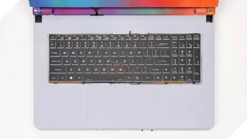 Trung Quốc ra mắt bản mod laptop PlayStation 5 di động