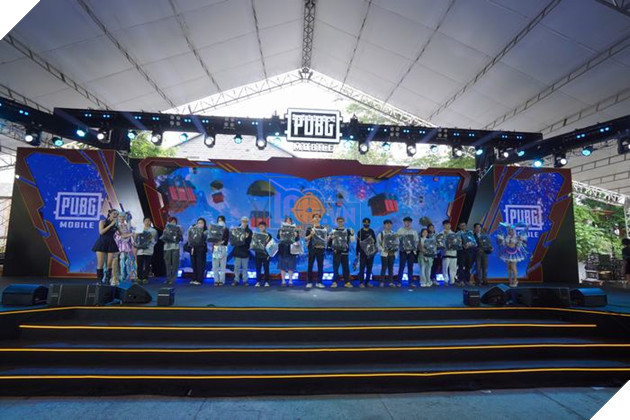 Cộng Đồng Game Thủ Sài Gòn Hưởng Ứng Nhiệt Liệt Lễ Hội Mùa Đông Của PUBG Mobile 8