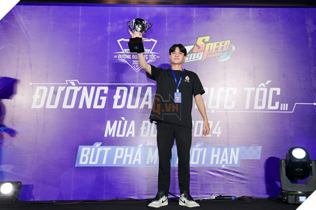 Hàng Nghìn Game Thủ Tụ Hội: Zingspeed Mobile Kỷ Niệm 6 Năm Đầy Tự Hào 5