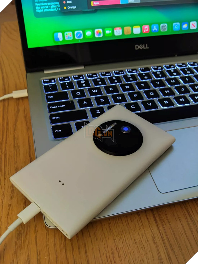 Modder biến Nokia Lumia 1020 thành iPhone SE 3 chạy iOS 2
