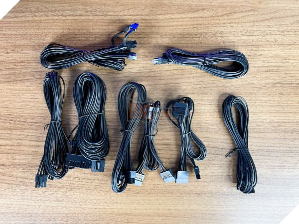 Đánh giá CORSAIR RM850e: Nguồn ATX 3.1 lý tưởng cho PC hiệu năng cao, thiết kế gọn gàng 7