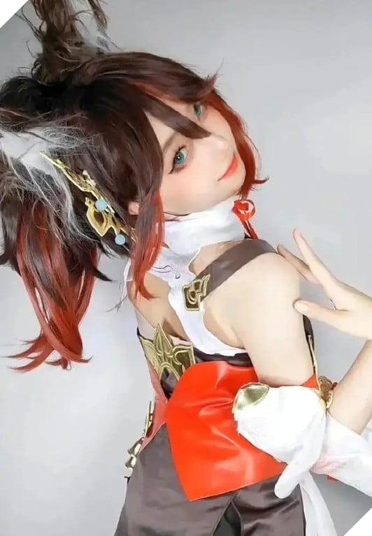 Nữ cosplayer hành động dại dột ở tuổi 24 khiến fan và gia đình tiếc thương