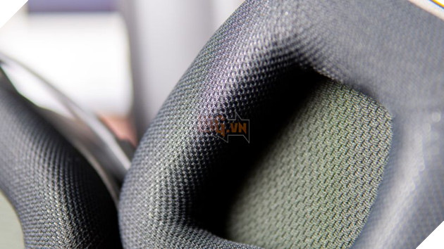 Trải nghiệm Corsair Void Wireless V2: Tai nghe gaming tầm trung đáng giá nhất 2025? 16