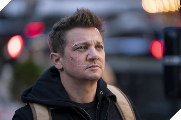 Jeremy Renner Tiết Lộ Lý Do Từ Chối Tham Gia Mùa 2 Hawkeye Vì Mức Lương Giảm Một Nửa
