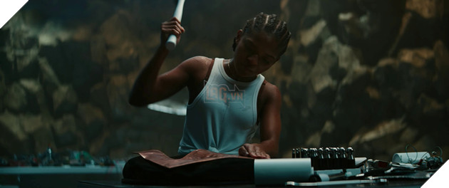 IronHeart Chính Thức Ra Mắt Trailer Đầu Tiên, Hé Lộ Tạo Hình Giáp Mới Và Phản Diện Chính