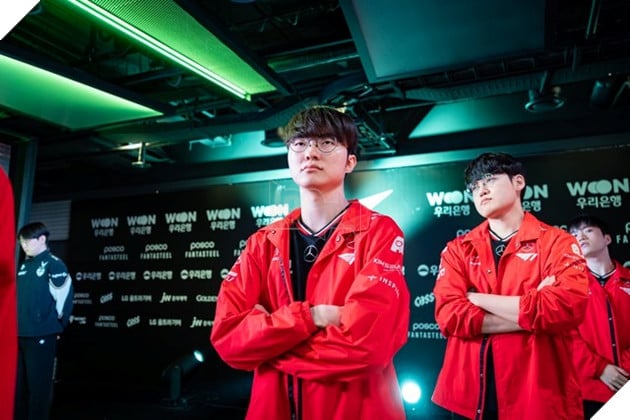 LMHT: Faker bất ngờ có đôi lời cà khịa T1 sau chiến thắng trước FOX