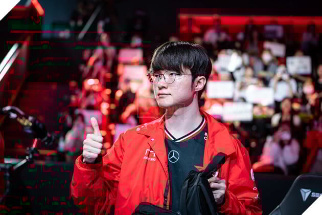 LMHT: Faker bất ngờ try hard Xếp hạng khiến nhiều fan không khỏi lo lắng