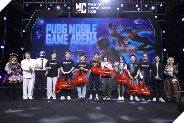 PUBG Mobile bùng nổ tại Vietnam Gameverse 2025 với trải nghiệm đậm chất Attack on Titan 10