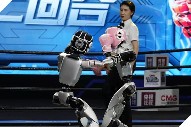 Giải đấu robot võ thuật hình người đầu tiên trên thế giới được Trung Quốc tổ chức 2
