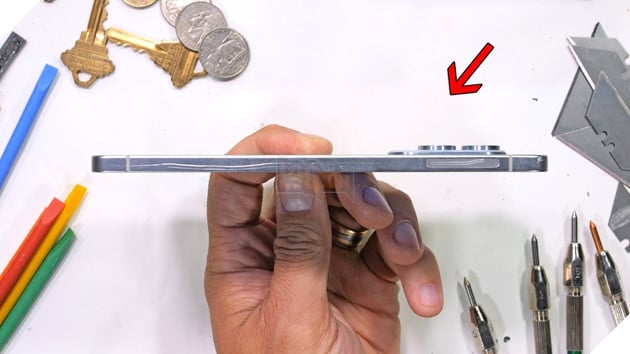 Galaxy S25 Edge siêu mỏng 5,8mm vượt thử nghiệm uốn cong khắc nghiệt