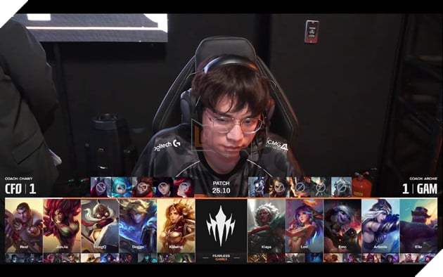 CTBC Flying Oyster đưa vào bộ ba Ezreal - Corki- Jayce đầy khó chịu ở tầm xa
