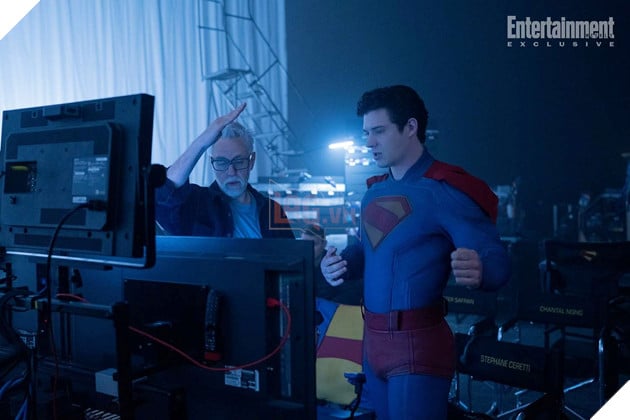 Zoe Saldana dành nhiều kỳ vọng cho phim Superman của James Gunn