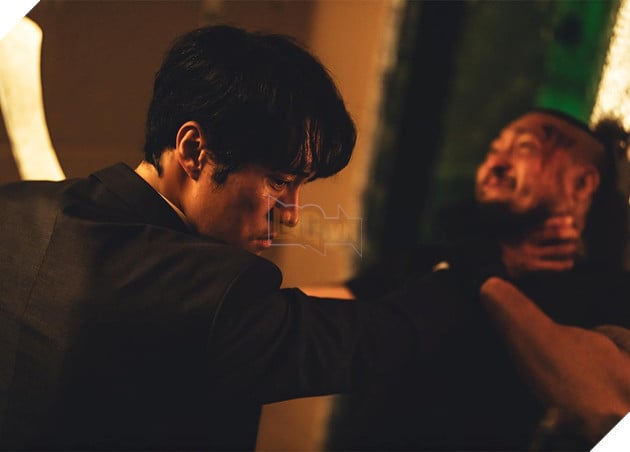  “Mercy for None” là một bộ phim Hàn không có nhân vật nữ, chỉ có máu và sự sụp đổ.