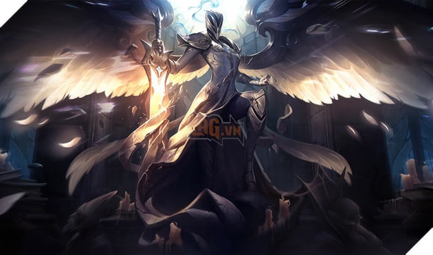 Trang phục Kayle Bạc được tặng trong phiên bản vật lý của trò chơi khi Riot phát hành LMHT vào năm 2009.