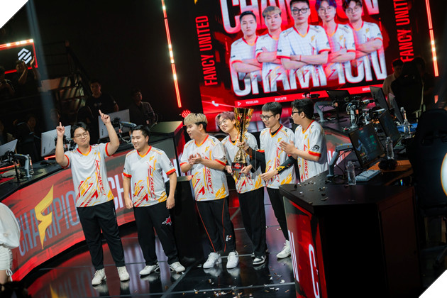 Fancy United đã xuất sắc trở thành nhà vô địch OVS 3