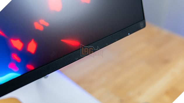 Review AOC CS25G: “Vũ Khí” Tối Thượng Của Game Thủ Counter-Strike 2 11