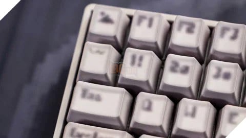 Bàn phím BLUR Basecamp 75+: Thiết kế nhòe nhoẹt nhưng hiệu năng cực kỳ nghiêm túc
