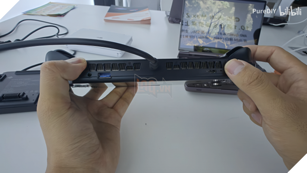 GPD Win 5 ra mắt: Máy chơi game cầm tay dùng chip AMD Ryzen mạnh mẽ nhưng không có pin tích hợp 2