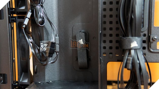 Review Corsair Frame 5000D RS ARGB: Thiết Kế Tối Ưu Cho Không Gian Lắp Tản Nhiệt 11