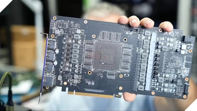 RTX 4090 hàng cũ trên eBay bị lột sạch GPU và VRAM: Cảnh báo lừa đảo trong thị trường card đồ họa đã qua sử dụng