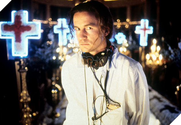 Hình ảnh đạo diễn Baz Luhrmann vào năm 1996.